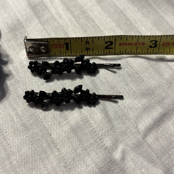 EUC and NWT Prom and Holiday Hair clips - Picture 9 of 13
